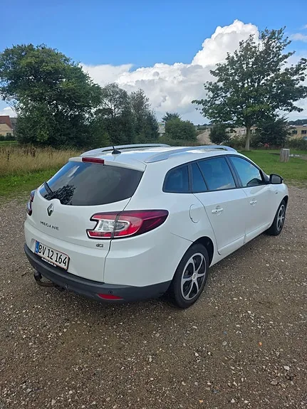 Renault Megane Iii 2015 photo 2