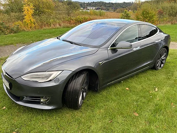 Tesla Model S 2017 photo 3