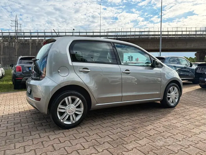 Volkswagen Up 2017 photo 5