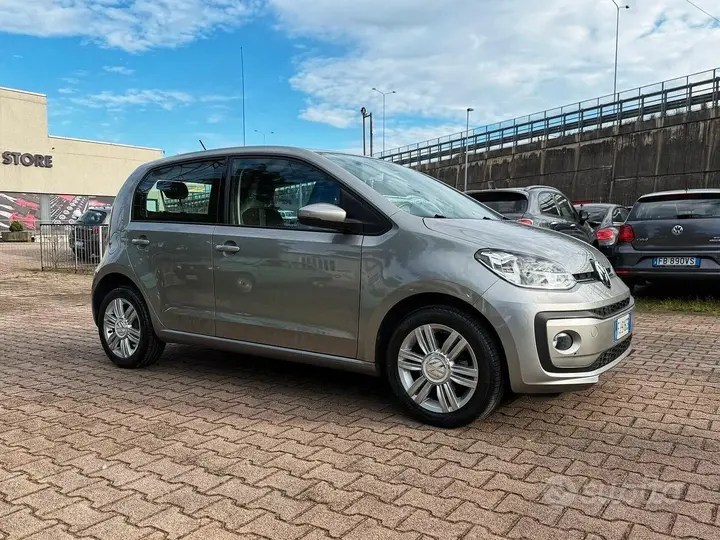 Volkswagen Up 2017 photo 3