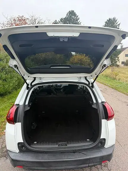 Peugeot 2008 2017 photo 5