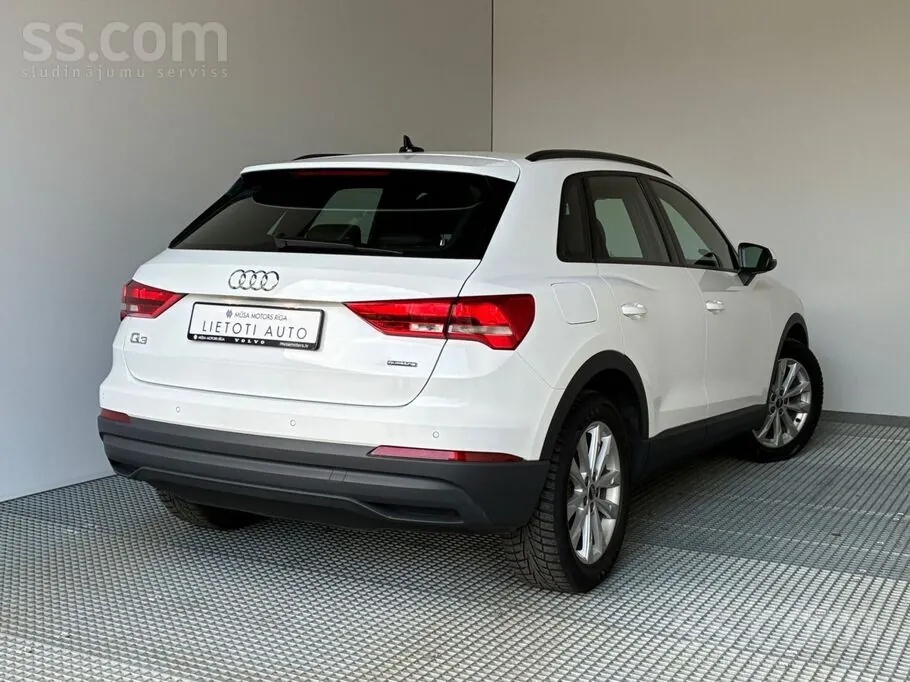 Audi Q3 2021 photo 3