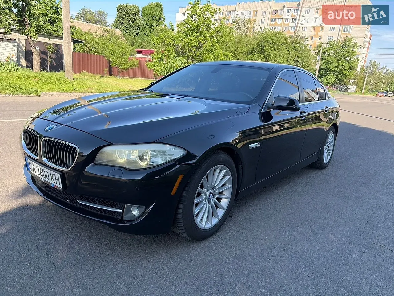 BMW 5 Series 2013 photo 2