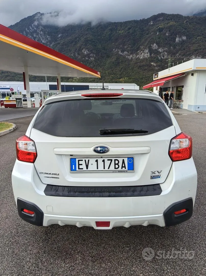 Subaru Xv 2014 photo 4