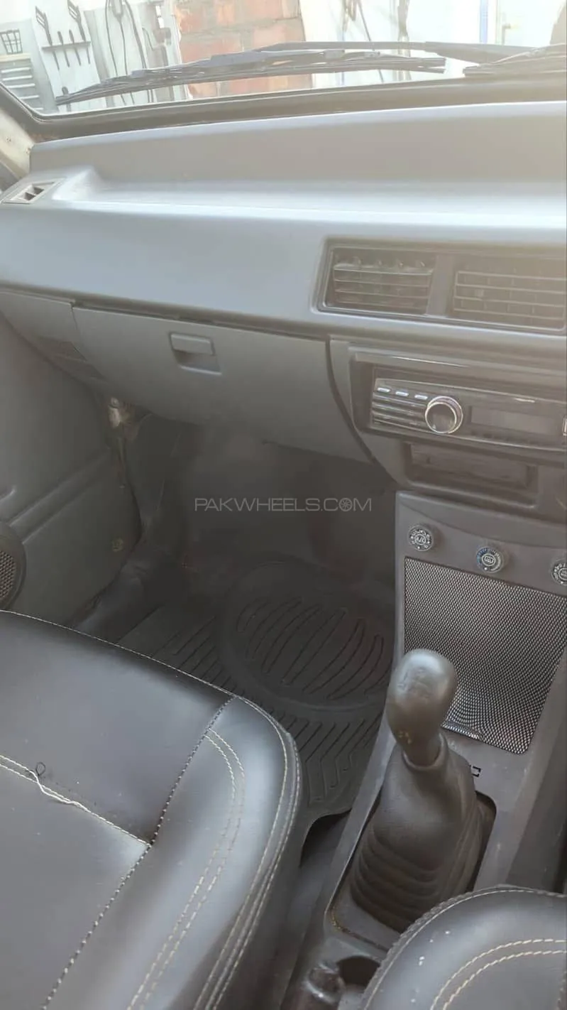 Suzuki Mehran