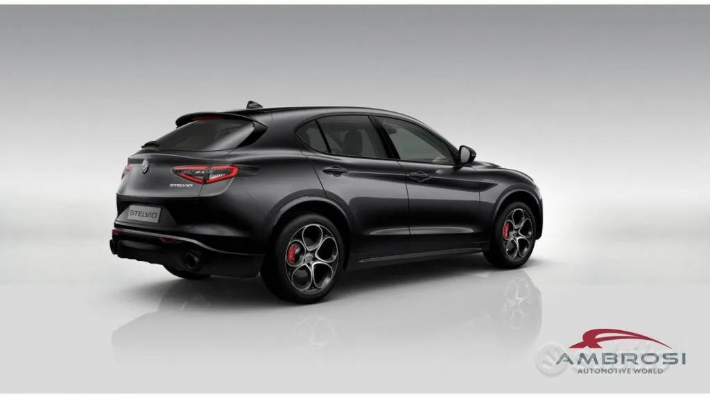 Alfa Romeo Stelvio 2026 photo 3