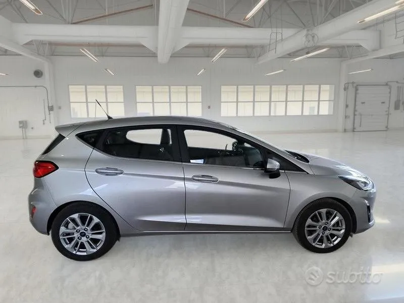 Ford Fiesta 2022 photo 3