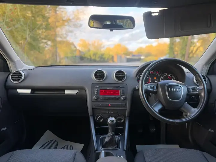 Audi A3 2010 photo 3