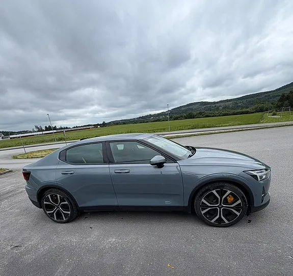 Polestar 2 2021 photo 5