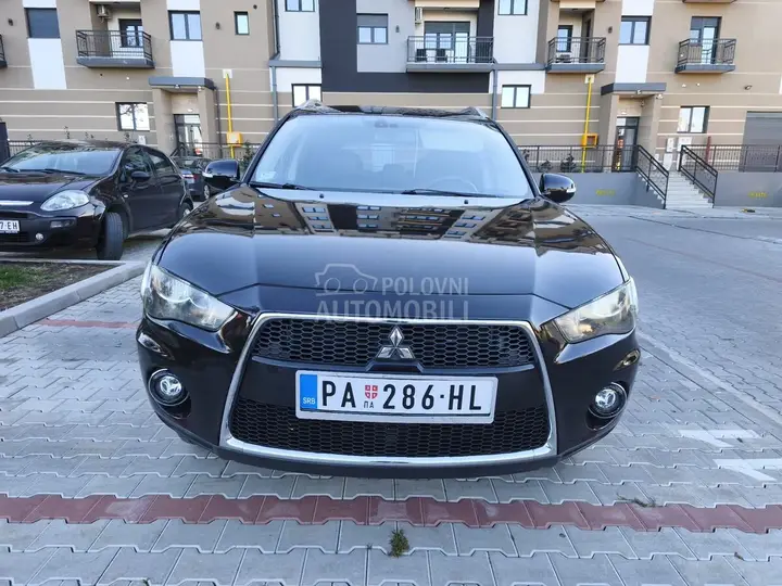 Mitsubishi Outlander 2009 photo 3