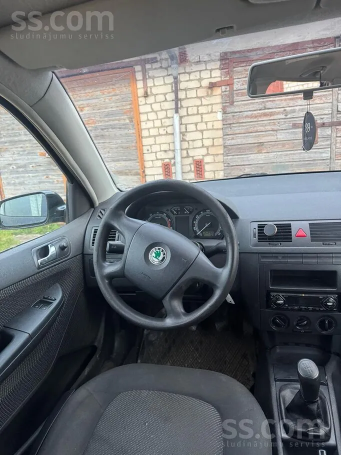Skoda Fabia 2006 photo 5