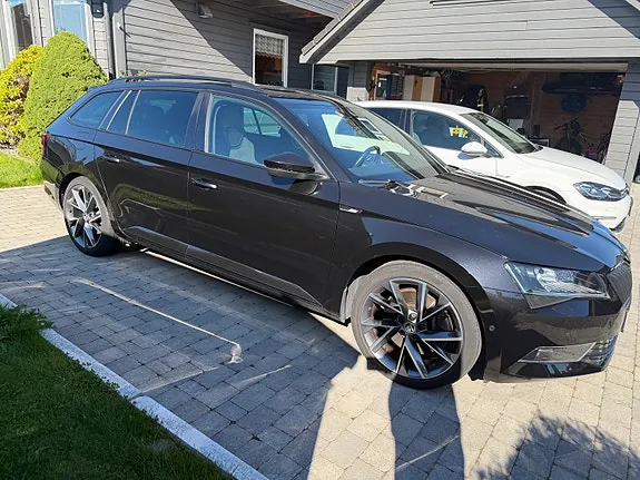Skoda Superb 2018 photo 4
