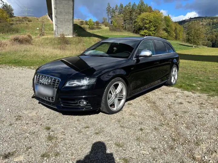 Audi S4