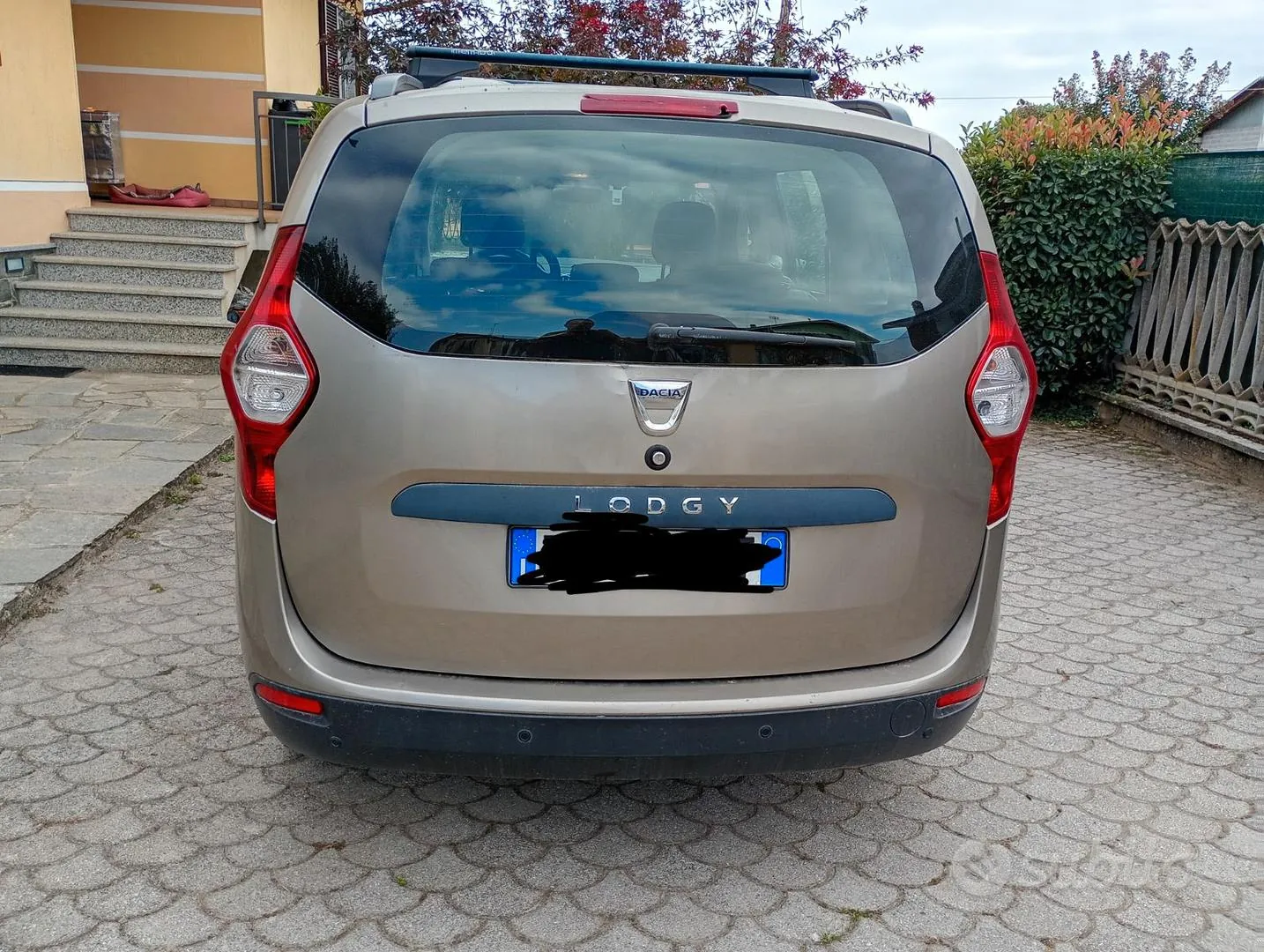 Dacia Lodgy 2012 photo 5