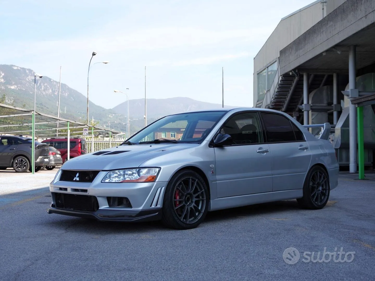 Mitsubishi Lancer 2003 photo 2
