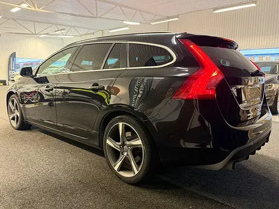 Volvo V60 2013 photo 4