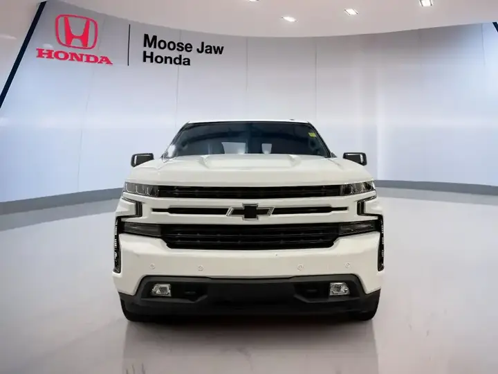 Chevrolet Silverado 1500 2021 photo 2