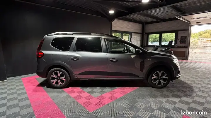 Dacia Jogger 2023 photo 4