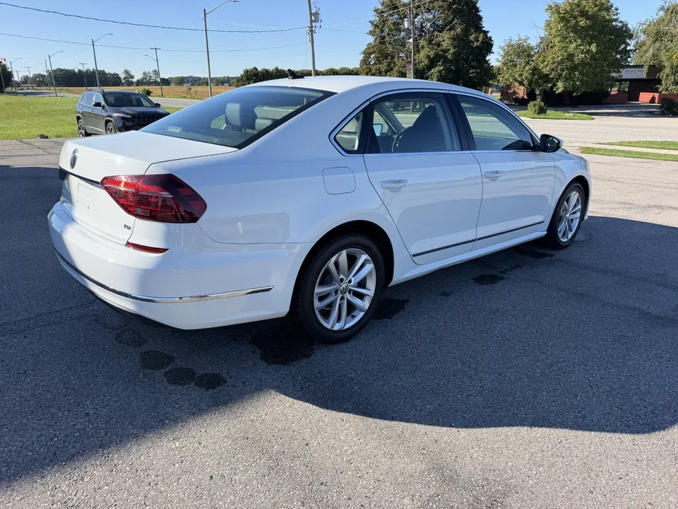 Volkswagen Passat 2018 photo 5