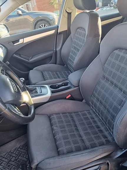 Audi A4 2011 photo 5