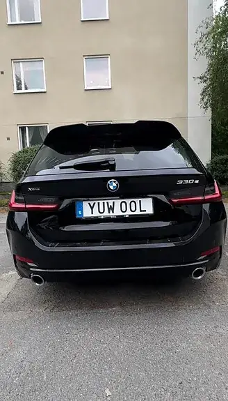 BMW 330E 2023 photo 4