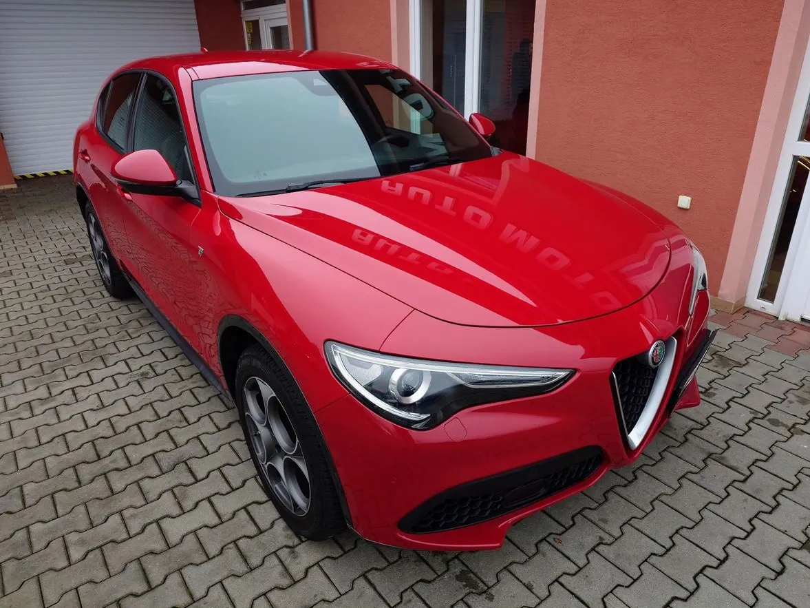 Alfa Romeo Stelvio 2023 photo 4