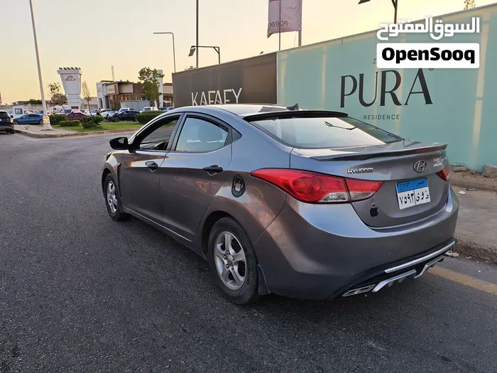 Hyundai Elantra 2013 photo 4