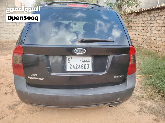 Kia Carens 2005 photo 4