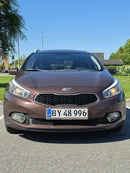 Kia Ceed 2013 photo 2