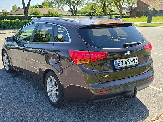 Kia Ceed 2013 photo 5