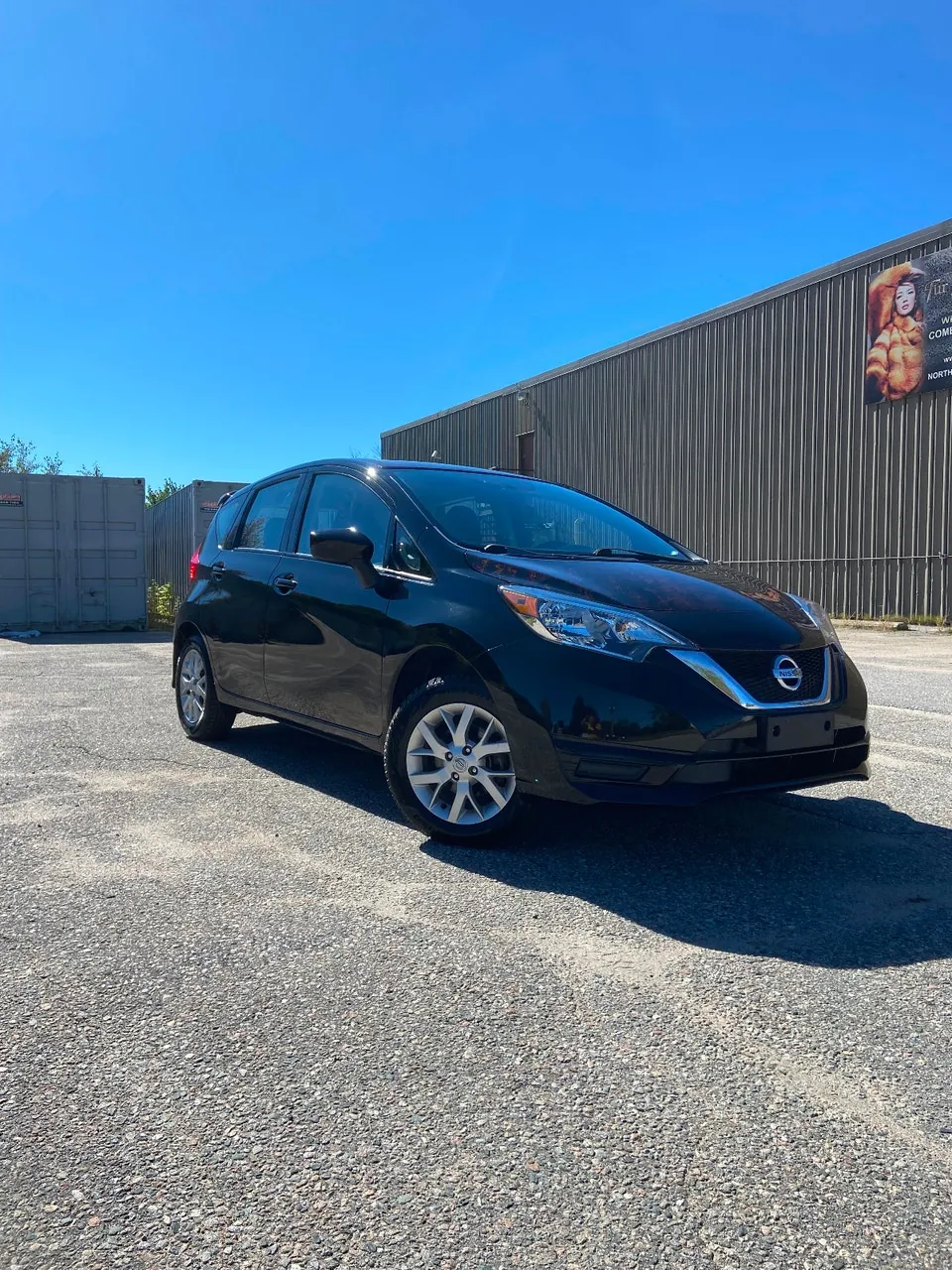 Nissan Versa Note 2017 photo 3