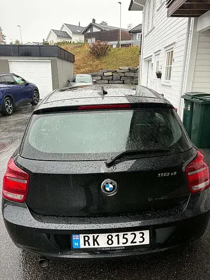 BMW 118D 2012 photo 3