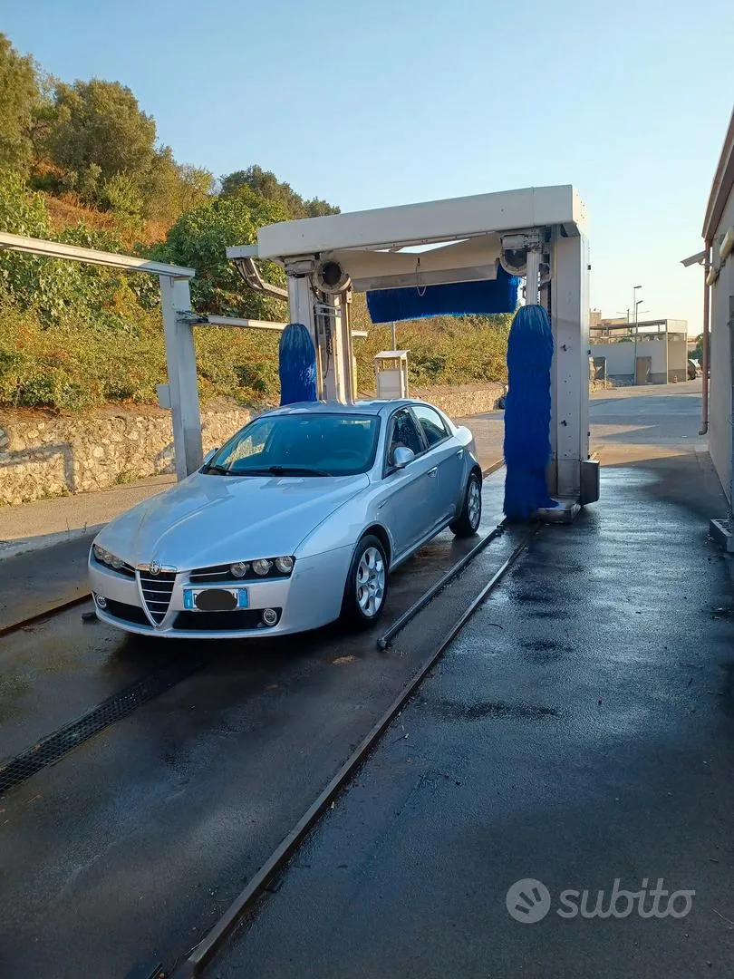 Alfa Romeo 159