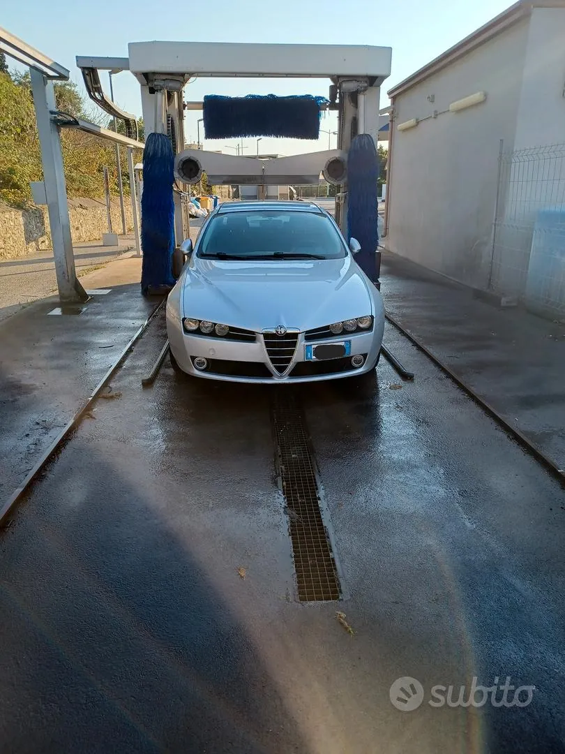 Alfa Romeo 159 2008 photo 3