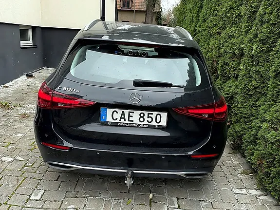 Mercedes-Benz C300 2022 photo 3