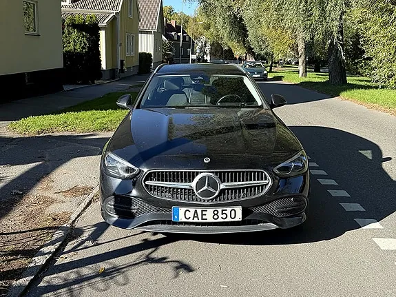 Mercedes-Benz C300 2022 photo 4