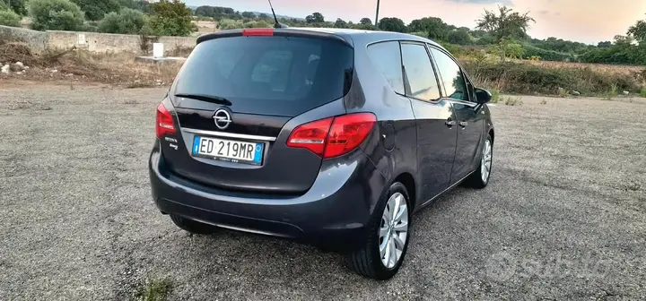 Opel Meriva 2011 photo 3