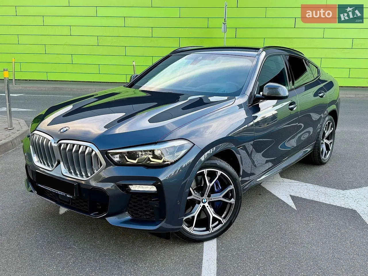 BMW X6 2019 photo 2