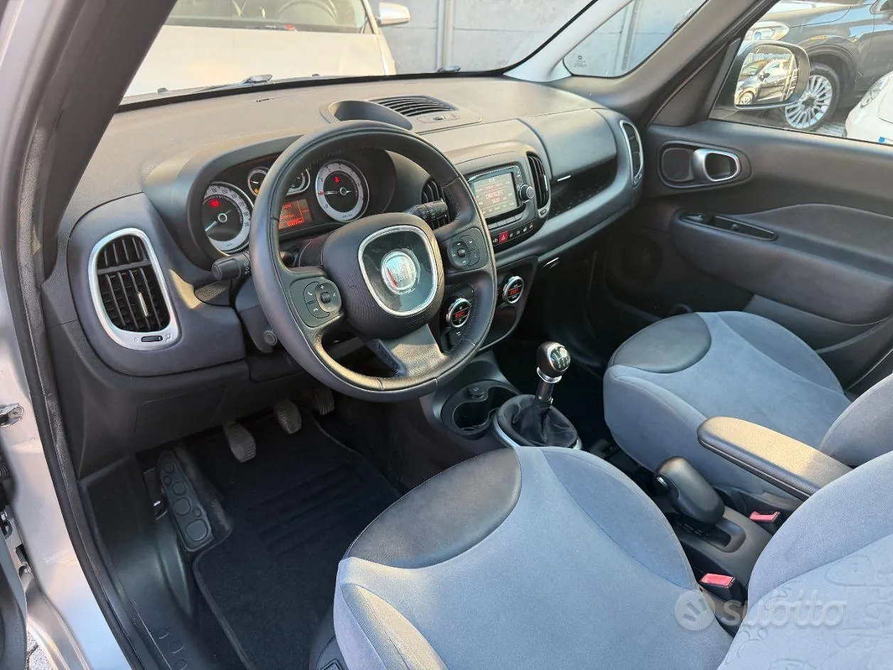 Fiat 500L 2013 photo 2