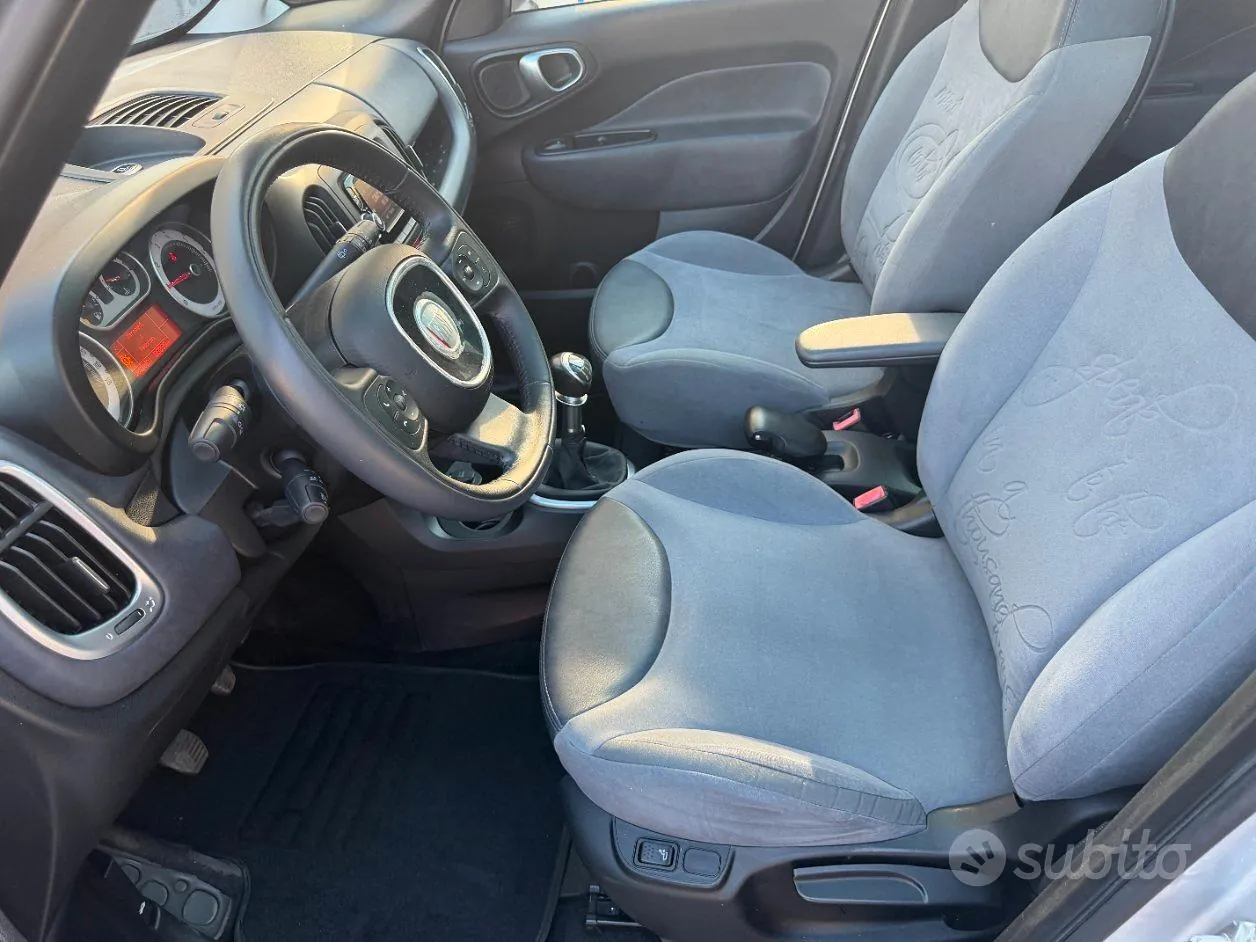 Fiat 500L 2013 photo 5