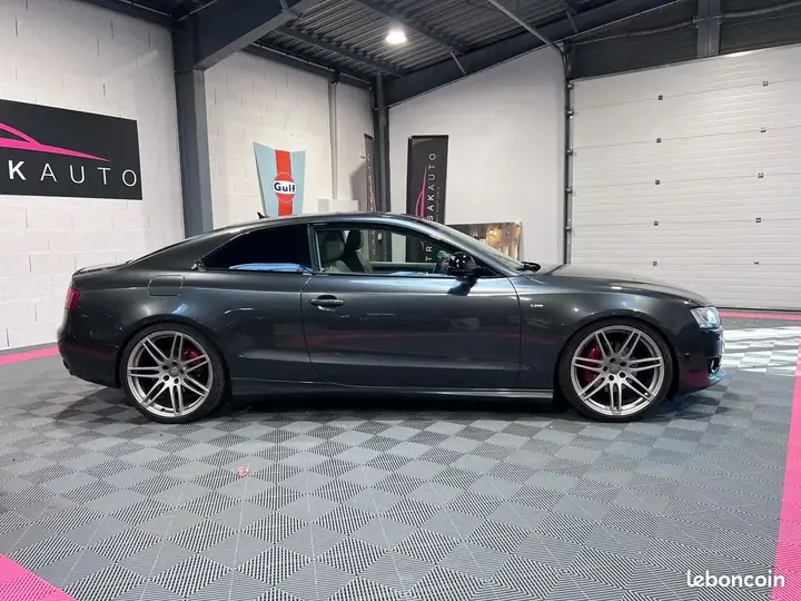 Audi A5 2008 photo 2