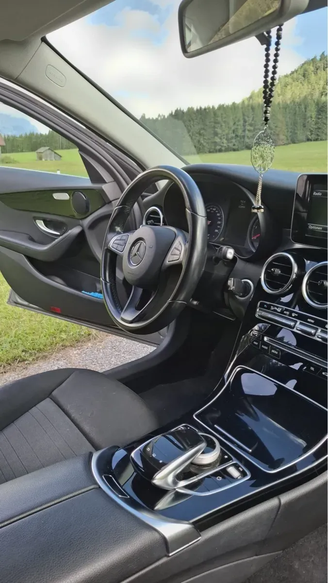 Mercedes-Benz C-Class 2015 photo 3