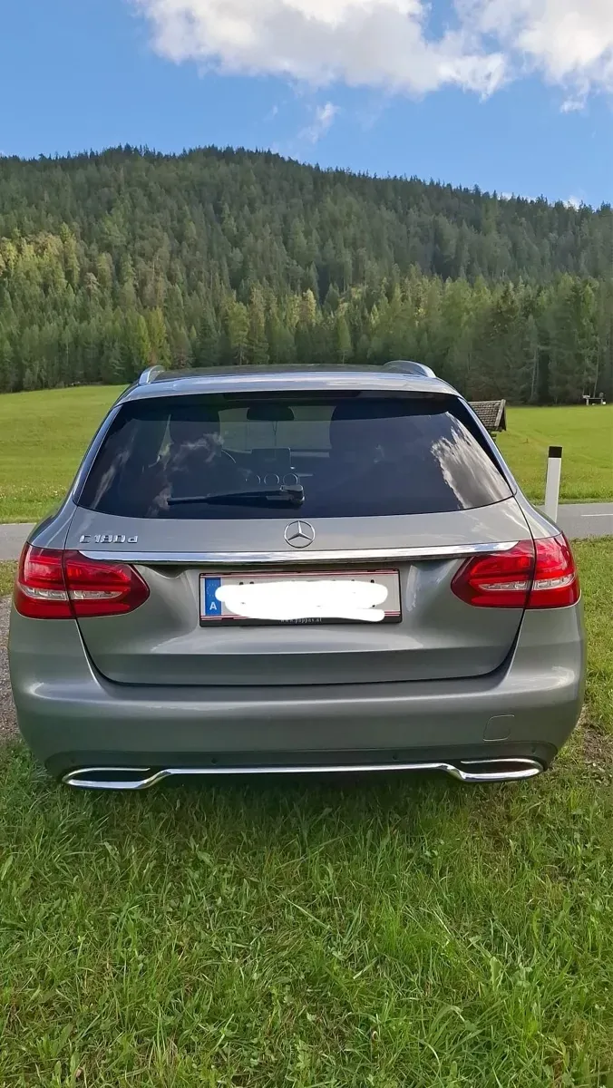 Mercedes-Benz C-Class 2015 photo 2