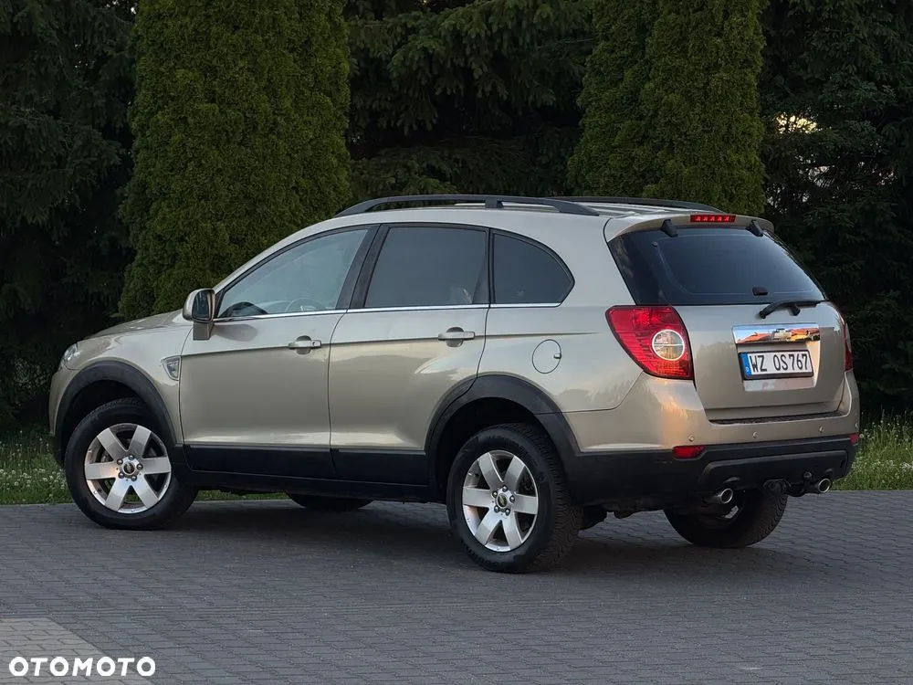 Chevrolet Captiva 2009 photo 3