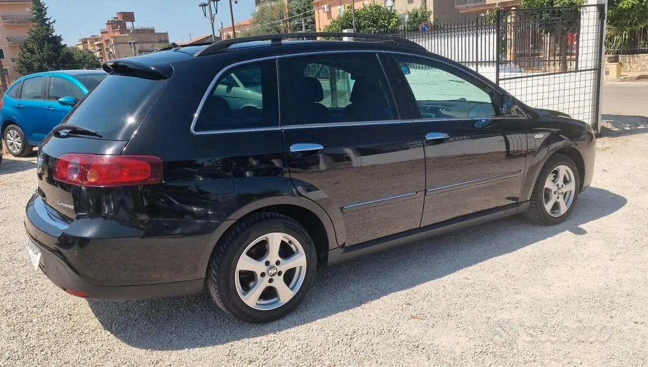 Fiat Croma 2010 photo 4