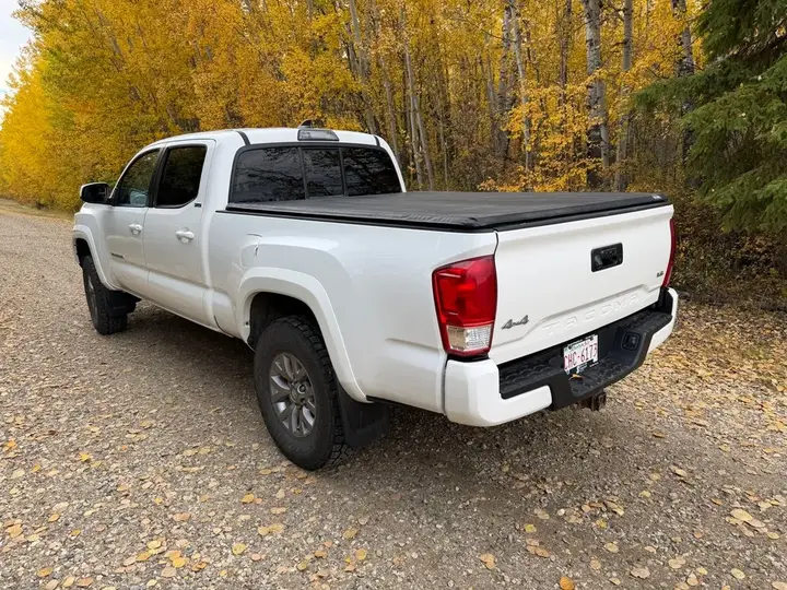 Toyota Tacoma 2017 photo 4
