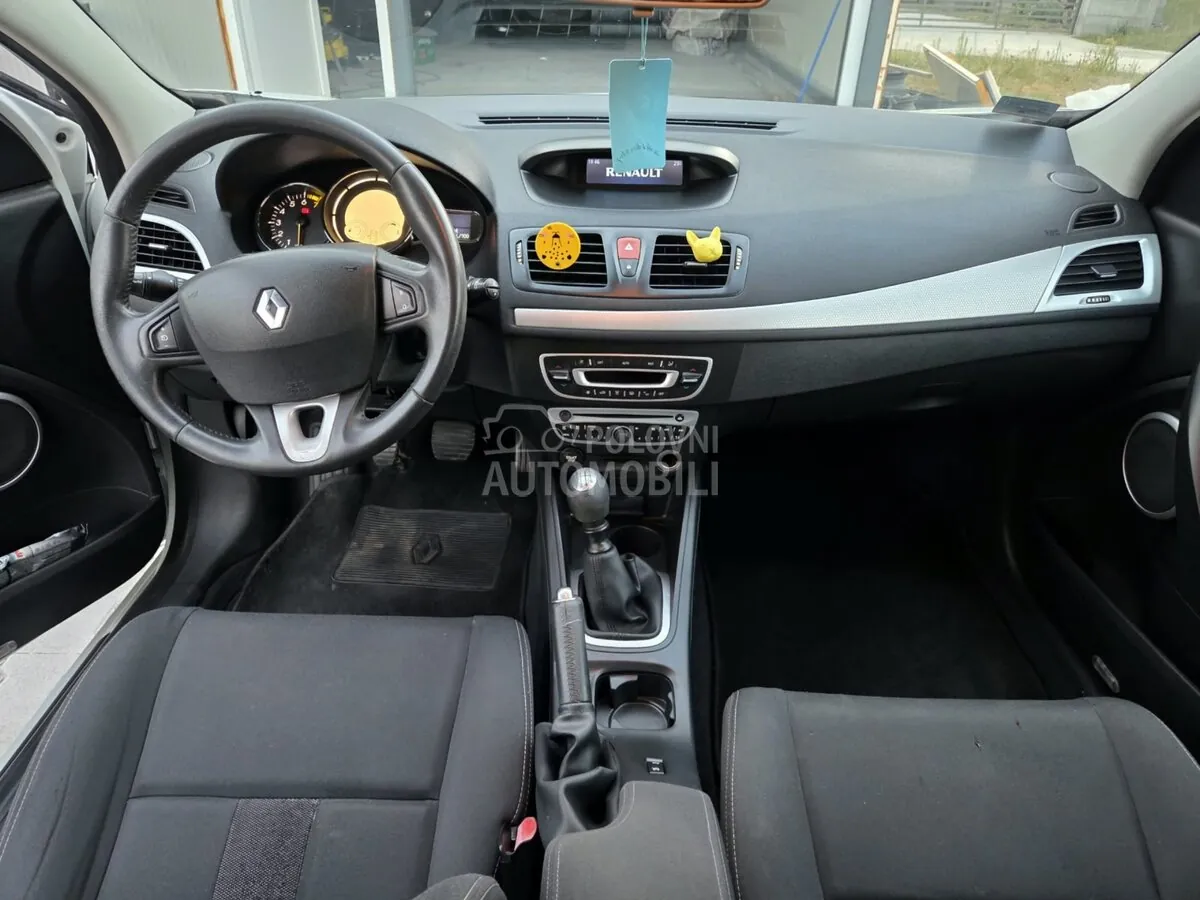 Renault Megane 2010 photo 4