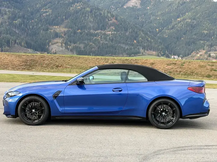 BMW M4 Competition 2025 photo 3
