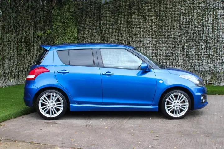 Suzuki Swift 2016 photo 4
