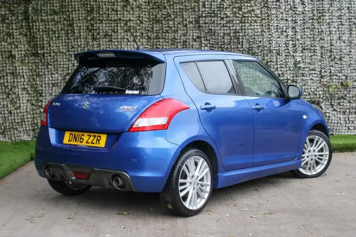 Suzuki Swift 2016 photo 5